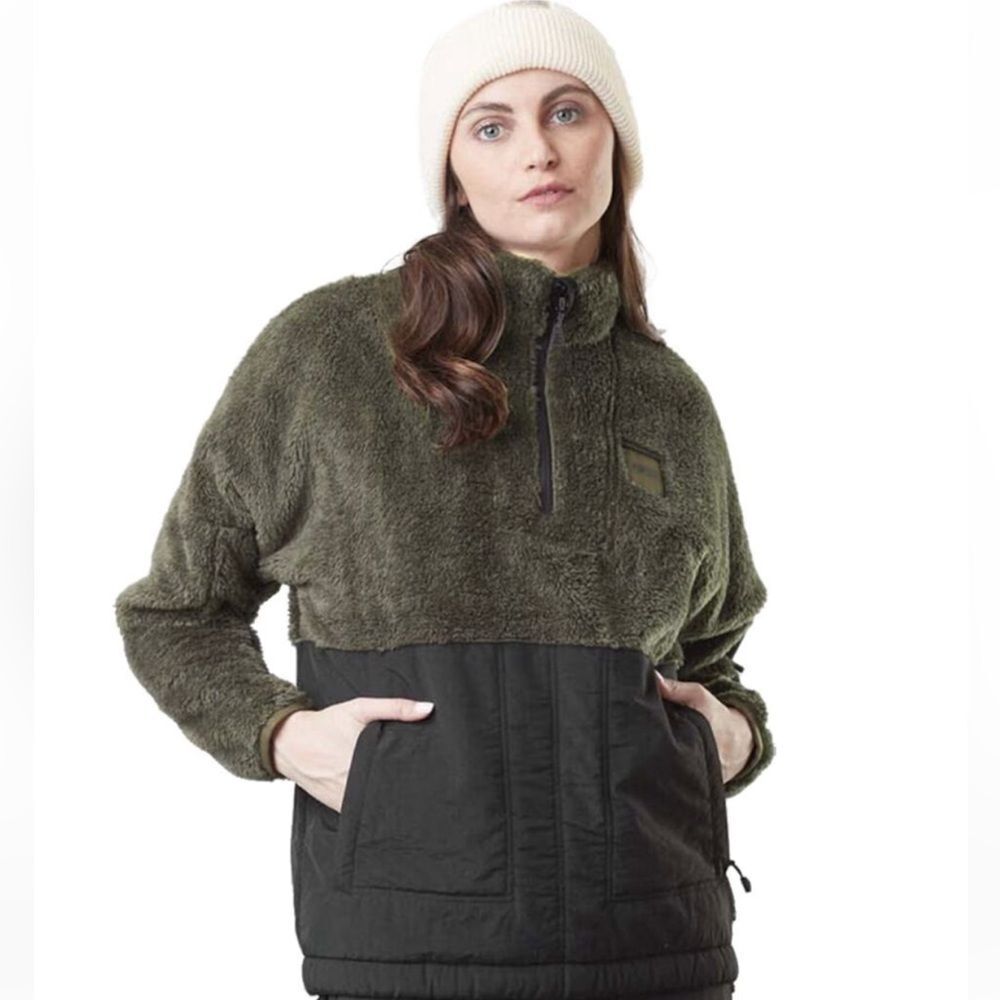 Women’s  Organic Martella 1/4 Zip Olive and Black Fleece Pullover Size Small EUC